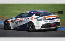 7 - Aston Martin V8 Vantage GT4 #048 - Miguel Ferreira