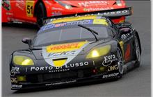 12 - Chevrolet Corvette - V8 Racing