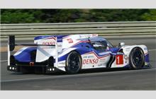1 - Toyota TS040 Hybrid #15-07 - Toyota Racing