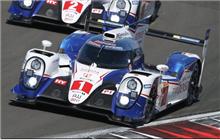 1 - Toyota TS040 Hybrid #15-07 - Toyota Racing
