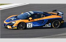 23 - McLaren 570S GT4 - United Autosports