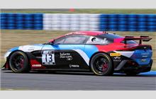 13 - Aston Martin Vantage AMR GT4 - Mirage Racing
