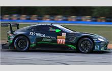 777 - Aston Martin Vantage AMR - D'Station Racing