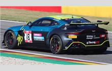 18 - Aston Martin Vantage AMR GT4 - Team Spirit Racing