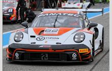 62 - Porsche 992 GT3 R - Team Parker Racing