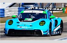 16 - Porsche 992 GT3 R - Wright Motorsports