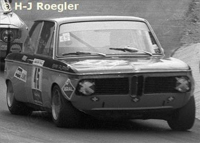 45 - BMW 2002 - Squadra Humoristica