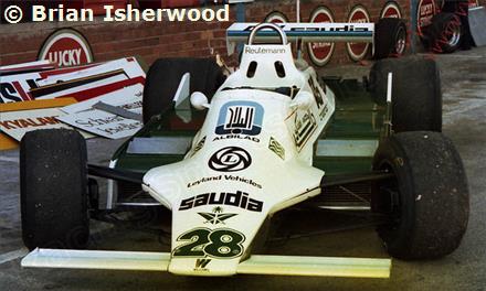 28 - Williams FW07 Ford #05 - Albilad/Williams Racing Team