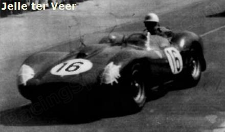 16 - Ferrari 250 TR Scaglietti Spyder #0726TR - Scuderia Ferrari