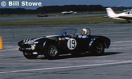 19 - Shelby Cobra roadster #CSX 2138 - George Reed Jr.