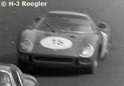 15 - Ferrari 250 LM #5843 - Ecurie Francorchamps