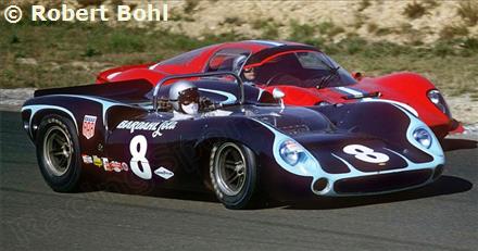 8 - Lola T70 Ford #SL70/10 - All American Racers