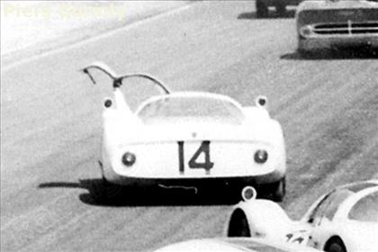14 - Porsche 906 #106