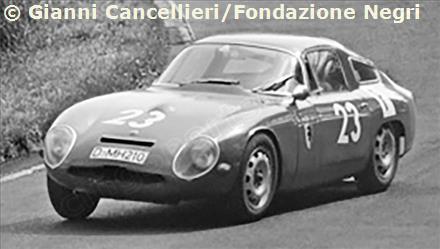 23 - Alfa Romeo Giulia TZ - Manfred Hartung