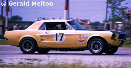 17 - Ford Mustang - Terlingua Racing Team