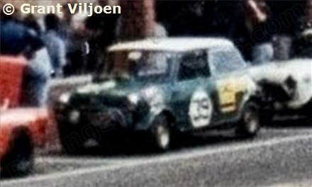 39 - Morris Mini Cooper S - I. Houliston