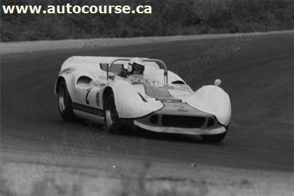 2 - McLaren Elva Mark II Chevrolet #M1B-1-66 - Eustache Soucy