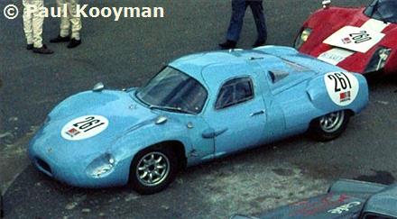 261 - Costin Nathan 1300 - Serge Trösch