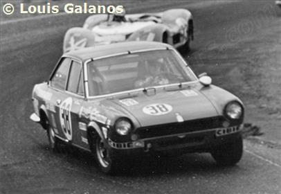 38 - Fiat 124 Sport coupé - Simone Fleming