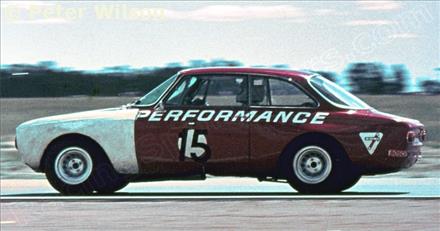 15 - Alfa Romeo GTAm - Alfa Romeo S.A.