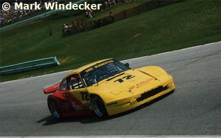 72 - Porsche 911 - Jay Kjoller
