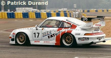 17 - Porsche 911 GT2 Evo - Larbre Competition