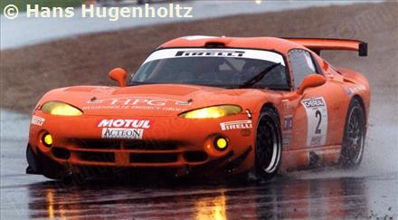 2 - Chrysler Viper GTS-R #C16 - Racing Team Holland