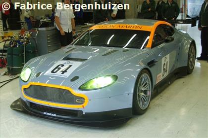 64 - Aston Martin V8 Vantage GT2 #V8 X2 - Aston Martin Racing
