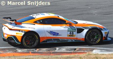 48 - Aston Martin Vantage GT4 - Prosport Racing