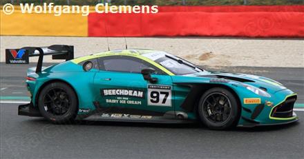 97 - Aston Martin Vantage AMR GT3 Evo - Beechdean AMR